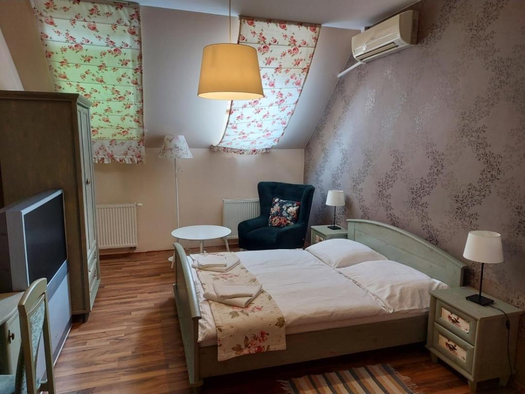 Bella Penzion Komarno Ngoại thất bức ảnh